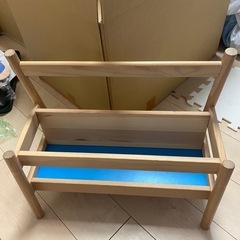 IKEA 子供用本棚　フリサットの画像