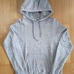 UNIQLOパーカー 2着セットの画像