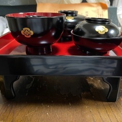 お食い初め膳　木製漆塗りの画像