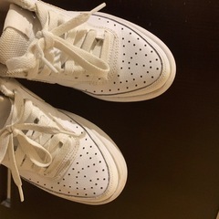 ナイキ　NIKE スニーカー　ホワイトの画像