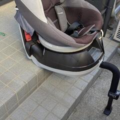 受け渡し決定【Combi】チャイルドシートの画像