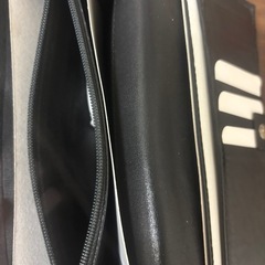 
GUCCI  バイカラー　長財布　黒　グリーンの画像