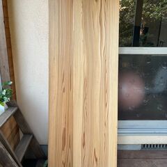 かなり珍しい木目が美しい杉板　2枚の画像