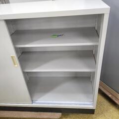 ●ITO 引違い戸 書庫 キャビネット 幅150cm　オフィス家具 会社 事務所 公民館 店舗のバックヤードの画像