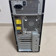 ツクモ G-GEARゲーミングPC の画像