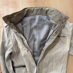 COMME CA MEN ジャンパー　白の画像
