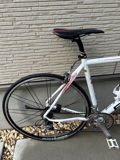 FOCUS VARIADO ロードバイク　直接引き取り値引き相談可‼️ FOCUS VARIADO ロードバイク直接引き取り (マッキ) 新座のロード
