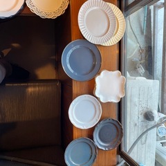 ケーキ皿の画像