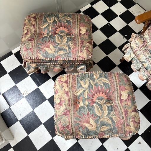 高級家具 二脚セット　キツツキ　飛騨産業　穂高　オットマン　ボタニカル柄　レトロ