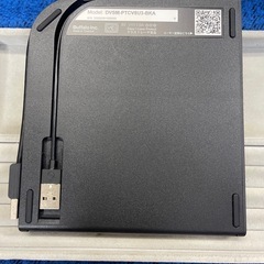 BUFFALO DVSM-PTCV8U3-BKA ポータブルDVDドライブの画像