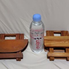 【終了・有難うございました‼】中古 プランター台 鉢台 木製 インテリアのワンポイントに♪ 折りたたみ可能 2個セット 早い者勝ちです✨✨の画像