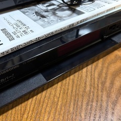 スカパー4Kチューナーとアンテナの画像