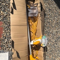 電動草刈り・芝刈り機の画像