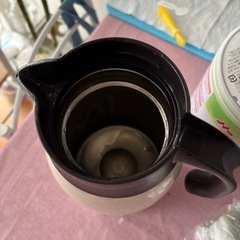 たいがーステンレスポット（1.6L）　PWM-B160-CA アイボリーの画像