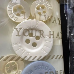 ボタンまとめ売り(ブランドボタン含む)の画像