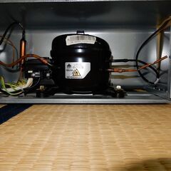 四角い冷蔵庫の画像