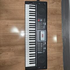 電子ピアノの画像