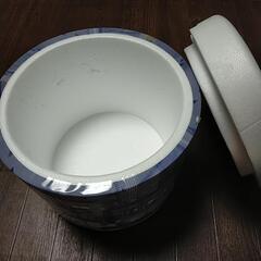 値下げ！　ケーニヒスクローネ　ラベル付き発泡スチロールの画像