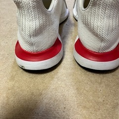 adidasシューズの画像