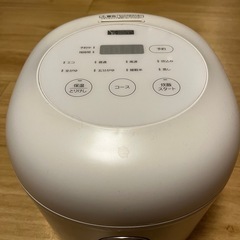 炊飯器の画像
