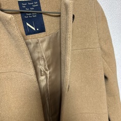 N. ベージュ チェスターコートの画像