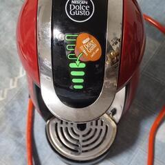 Nescafe Dolce Gusto エスプレッソマシン レッドの画像