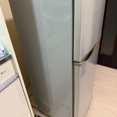 SHARP 冷蔵庫 3,000円 即日お渡し可能の画像