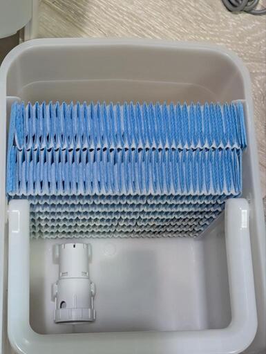 SHARP シャープ HV-P55-W 2022年製 加熱気化式加湿器 (かも