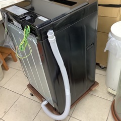 YAMADA   ヤマダ　洗濯機　YWM-T55LK   2024年製  5.5㎏の画像