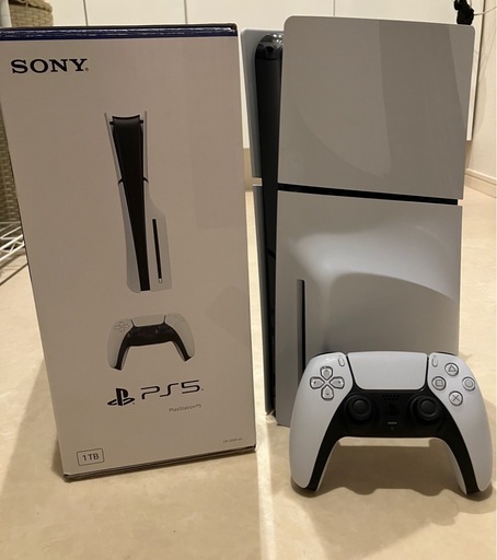 ★★値下げ★★【極美品】SONY ソニー PlayStation5 プレイステーション５　PS5　CFI-2000A01 slim 新