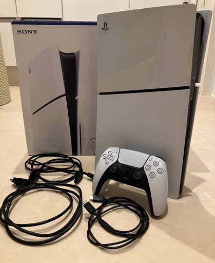 ★★値下げ★★【極美品】SONY ソニー PlayStation5 プレイステーション５　PS5　CFI-2000A01 slim 新型　1TB ディスクドライブ搭載