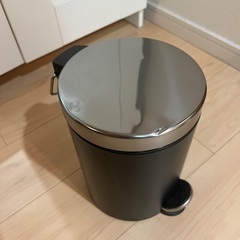 IKEA ゴミ箱 / EKOLN エーコルンの画像