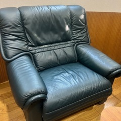 本革ソファーの画像