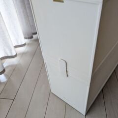 IKEA収納BOX２個の画像