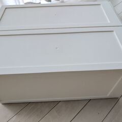 IKEA収納BOX２個の画像