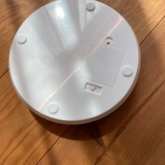 電動ポップアップ猫じゃらし　おもちゃの画像