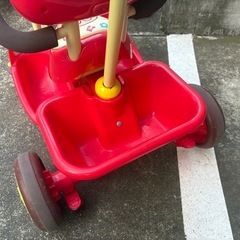 値下げ　中古　アンパンマン 三輪車 赤 アンパンマン - ⭐️値下げ⭐️《新品》それいけアンパンマン