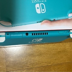 【美品】任天堂 Switch light ターコイズ の画像