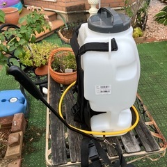 除草剤噴霧器　の画像