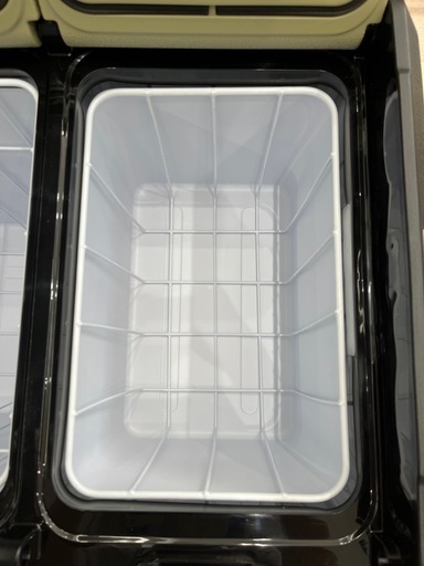 【ジャングルジャングル岸和田和泉インター店】EENOUR イーノウ 車載冷蔵庫 TAW45 2024年製  クーラーボックス ポータブ