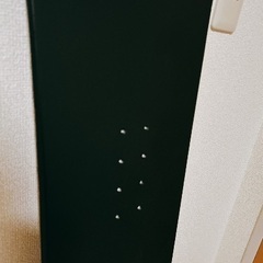 1本3000円  スノーボード板マットブラックの画像