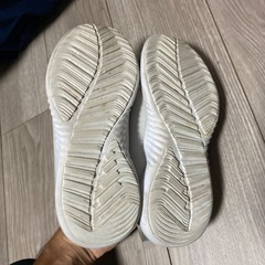 adidas🔴スニーカー21センチの画像