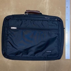 パソコンケースの画像