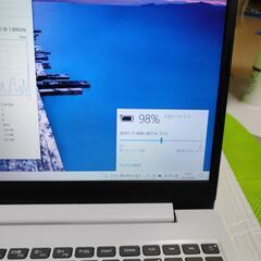 Lenove ノートパソコン i7 の画像