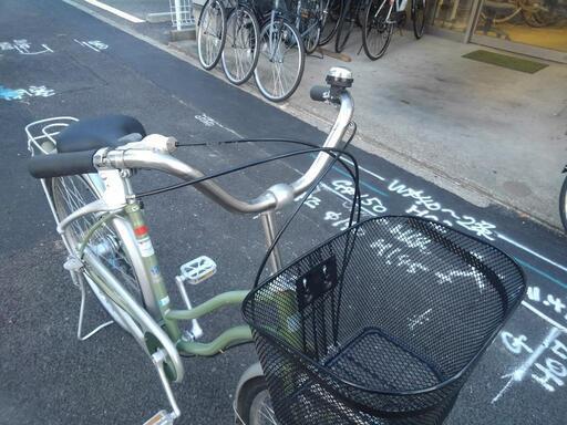中古自転車3664前後タイヤ新品！26インチ3段ギヤダイナモ