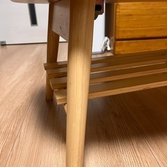ニトリだ円型ローテーブルの画像