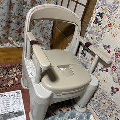 パナソニック　ポータブルトイレ　PN-L30200