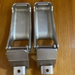 　クーラーボックス　金具の画像
