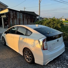 トヨタ プリウス 30後期の画像