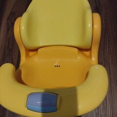 【大至急！】Aprica　新生児から使えるベビーチェア　ベビーバ...
